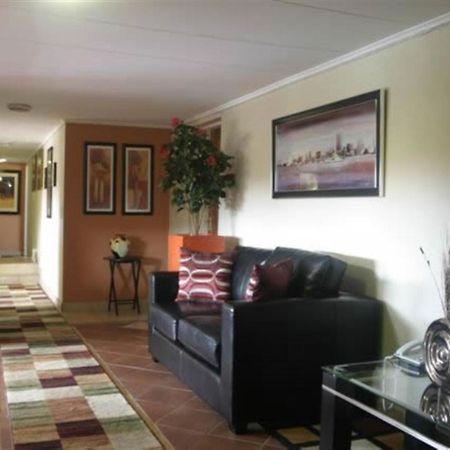 Queen'S Place Johannesbourg Extérieur photo